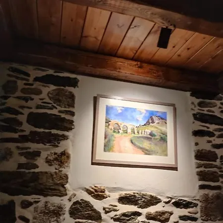 度假居 πέτροκτιστο σπίτι. Stone House 卡利斯托斯
